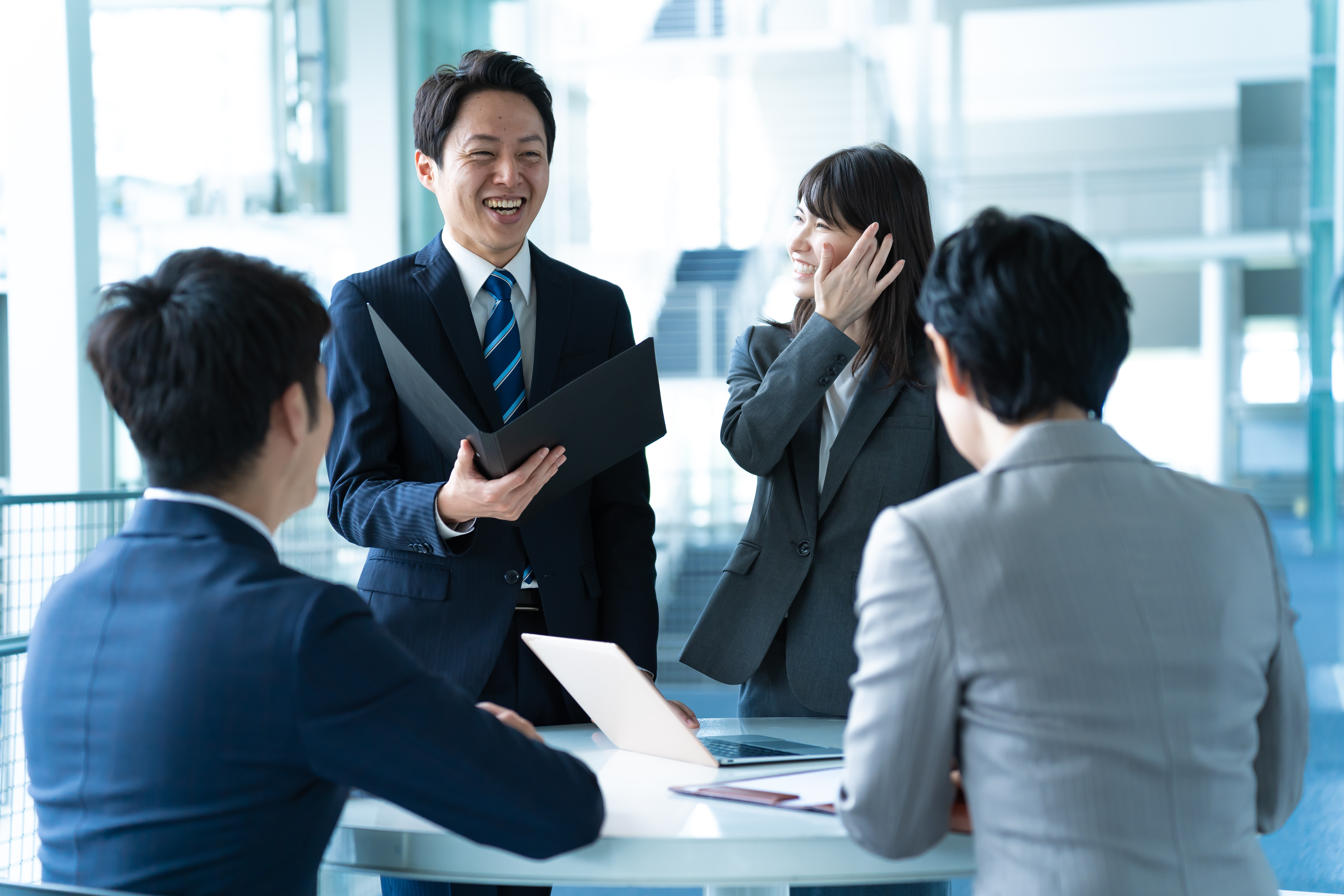 価格をめぐる売り手・銀行・仲介・買い手