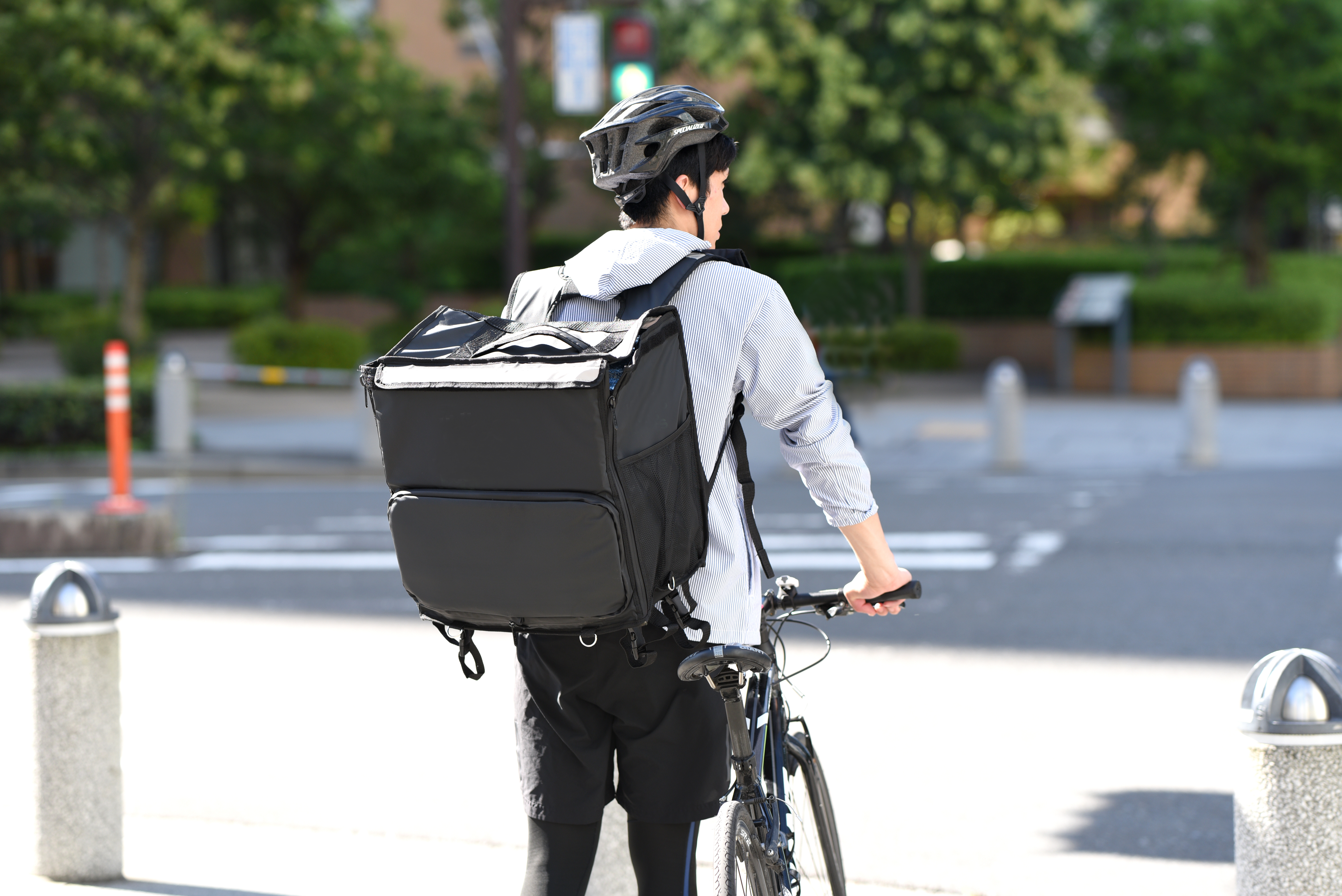 目的を見極めて代行を使う