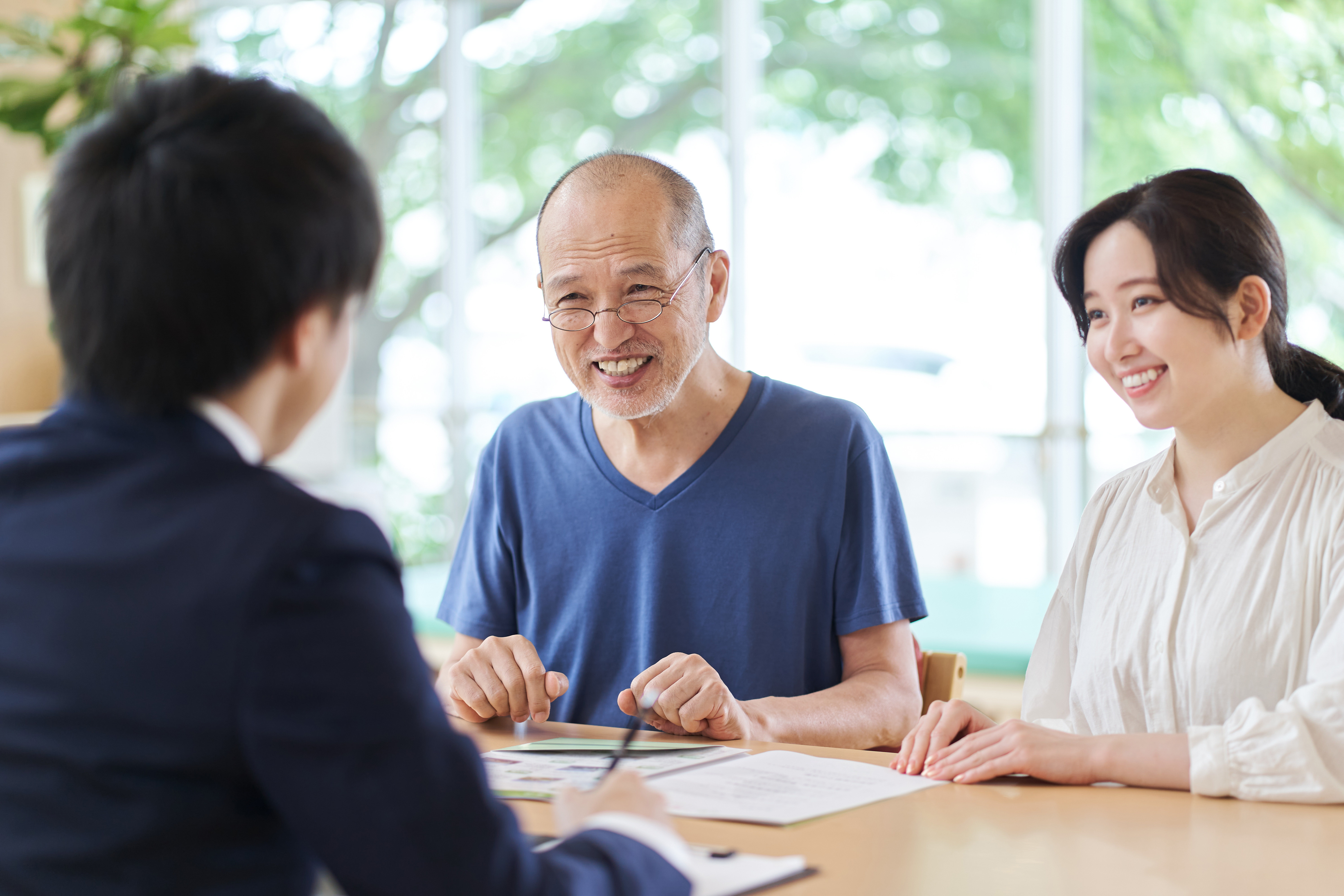 相続と保証について専門家に相談する